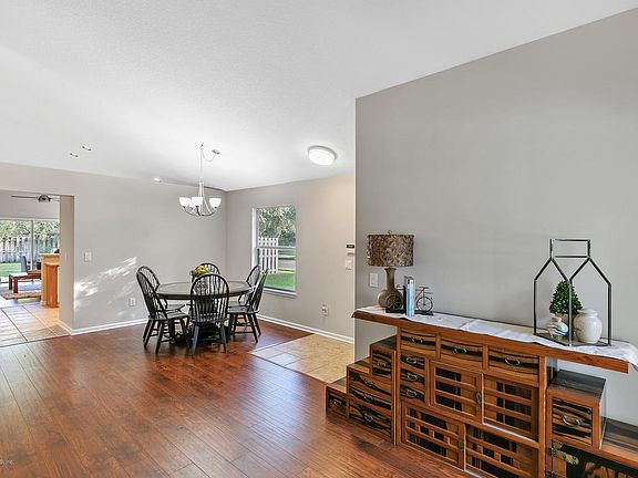 5th image of 6210 Dalton Springs Ct