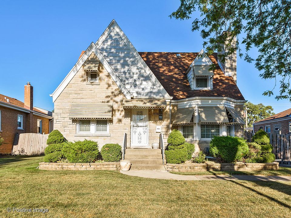 1st image of 1811 N 73rd Ave