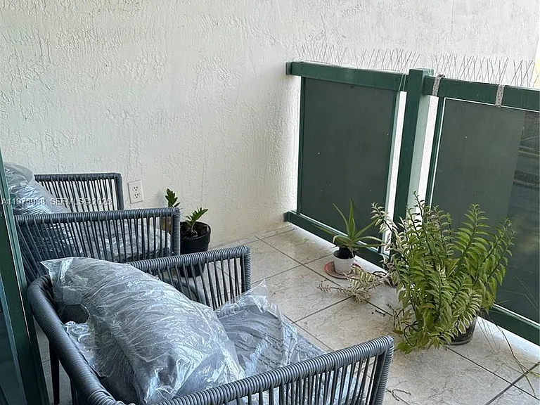 2055 SW 122nd Ave #425 — Photo 31