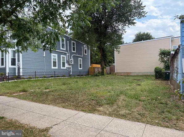 1331 W St SE, Washington, DC 20020