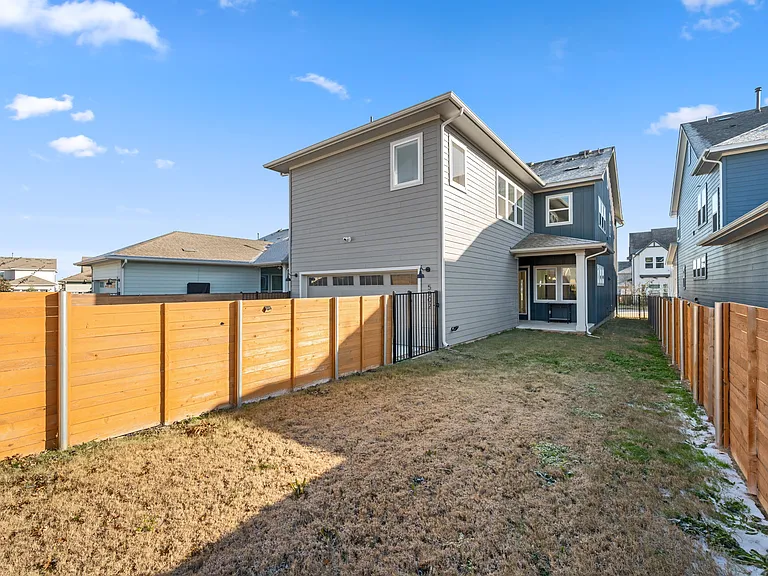 5902 Rangeland Rd — Photo 32