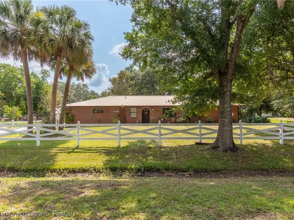 1900 N Riverdale Rd, Avon Park, FL 33825