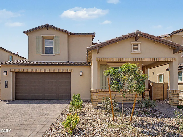 21505 E Sparrow Dr — Photo 2