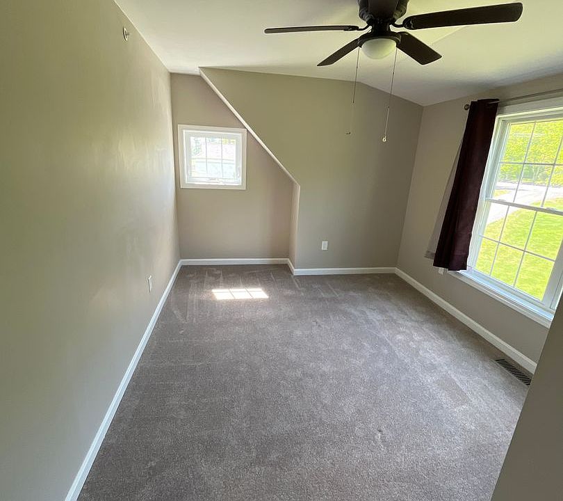 331 Stage Rd 331 Stage Rd Nottingham NH Zillow