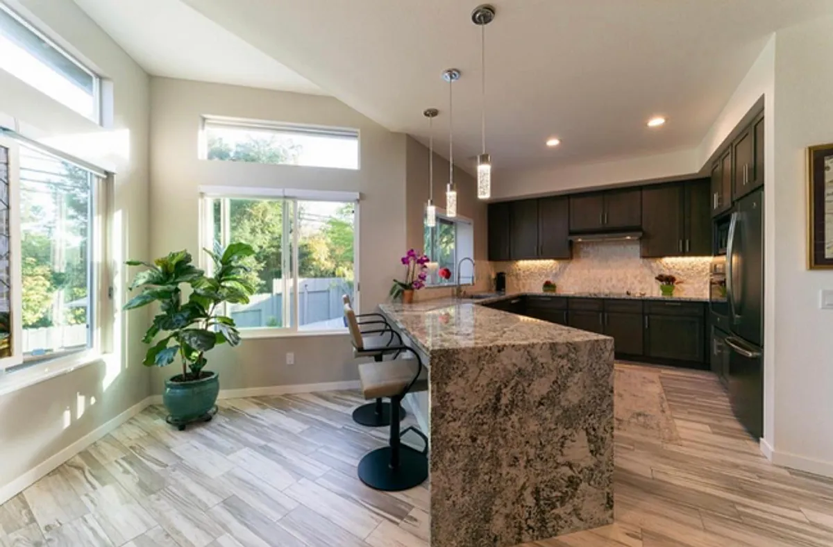 Building Photo - 1050 Fox Run Ct