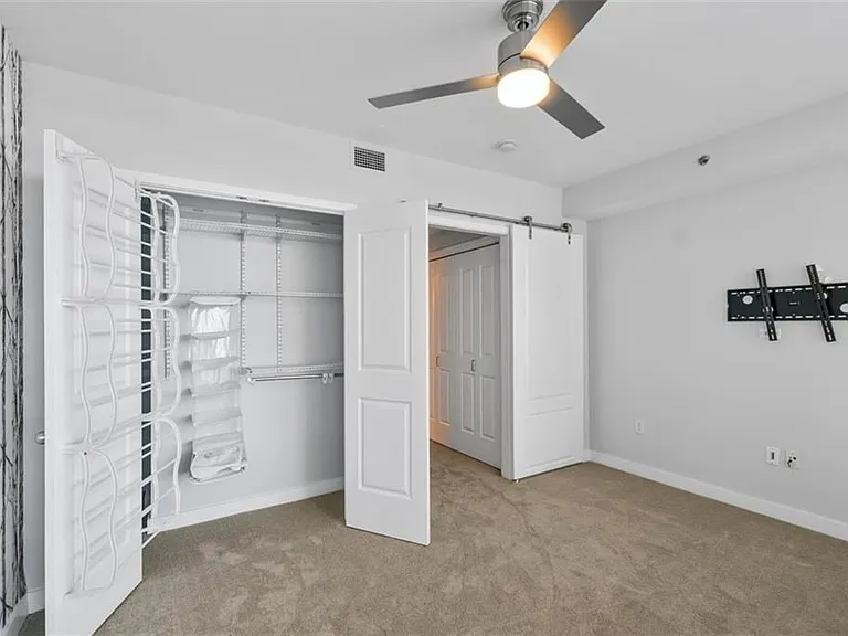 3338 Peachtree Rd NE #1104 — Photo 21
