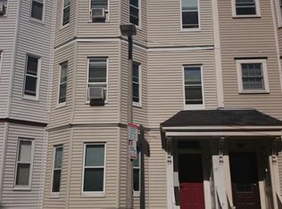 15 I St #1, South Boston, MA 02127