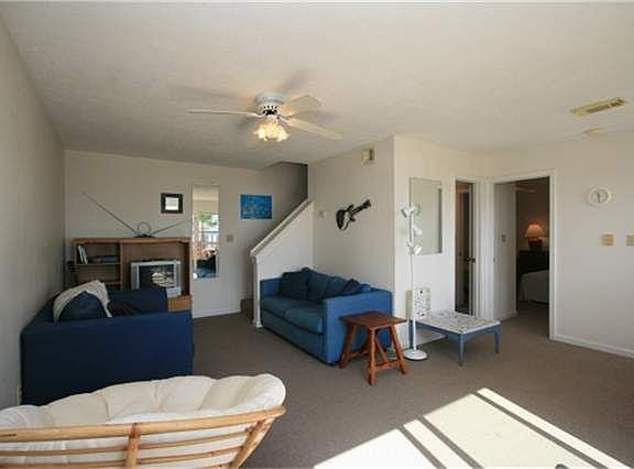 2nd image of 11208 Bernice Dr