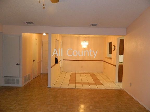 4th image of 5838 Les Harrison Dr