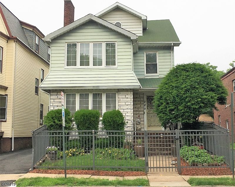 1st image of 289 N MAPLE AVE