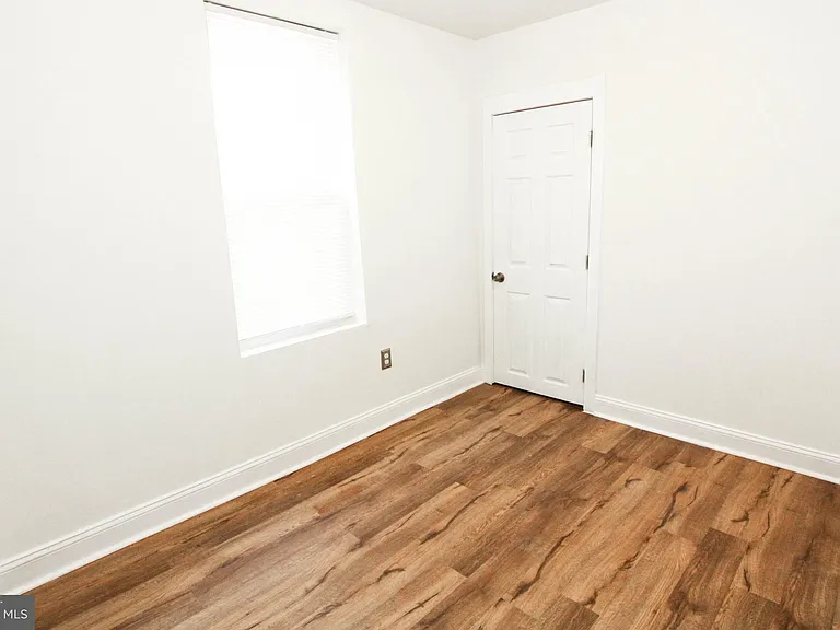 5532 Market St #B — Photo 11