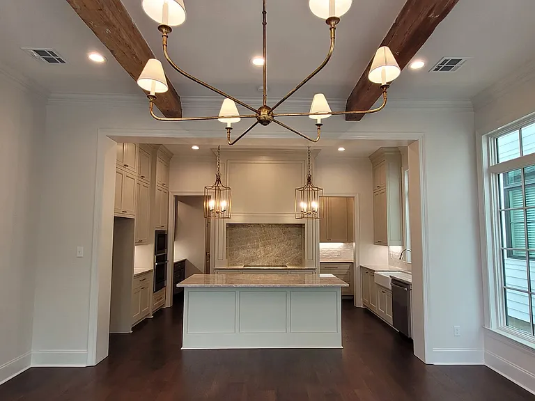 10440 Cotton Ln — Photo 2