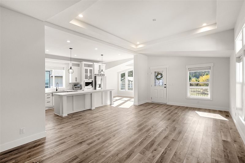 2nd image of 1019 Stanford Drive #65