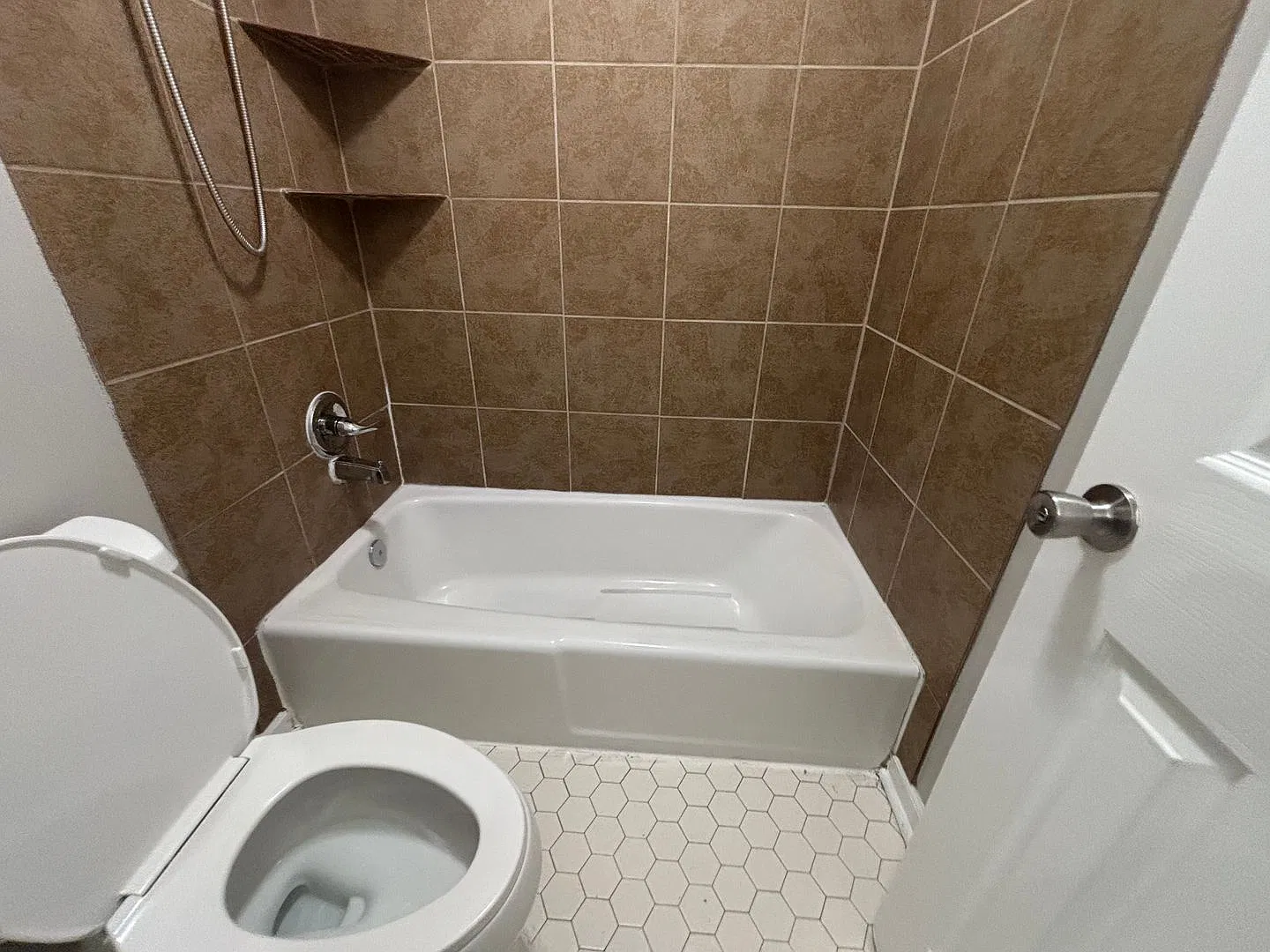 Welcome to 3705 Julia Street! — Photo 3