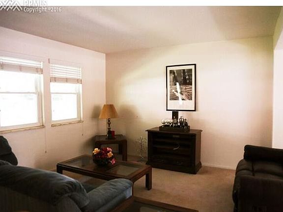 3rd image of 3854 Constitution Ave
