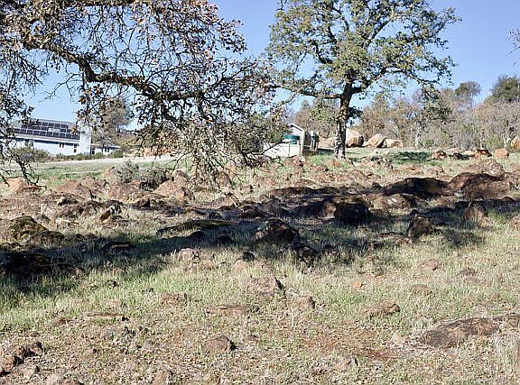 2nd image of 20190 Indian Rock Rd