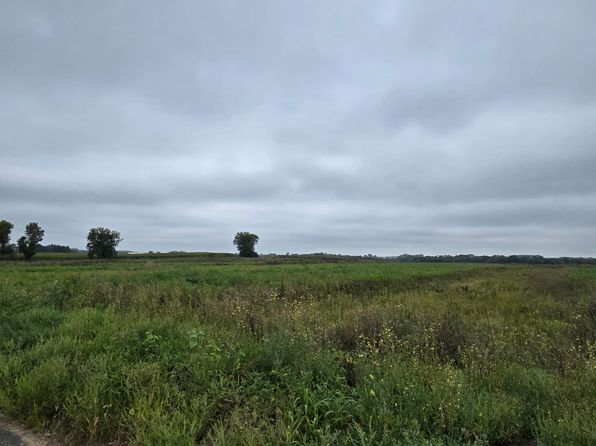 Xxx Bluestone Dr, Dundas, MN 55019
