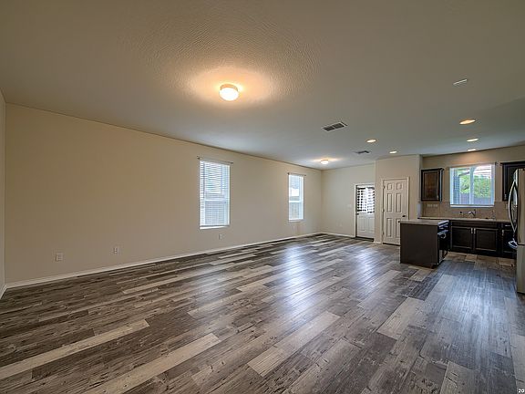 4th image of 318 Kotara Canyon