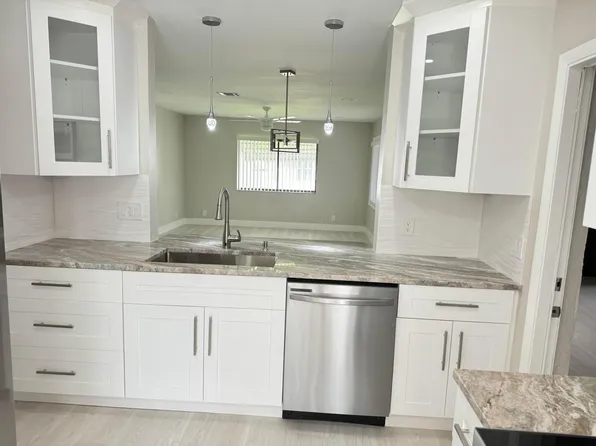 14910 Wildflower Lane, Delray Beach, FL 33446