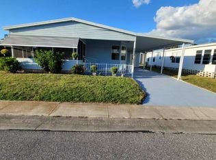 5929 Utopia Dr, Zephyrhills, FL 33540