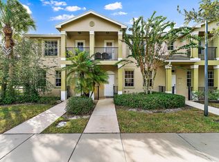 2042 SE Korona Dr, Port Saint Lucie, FL 34952