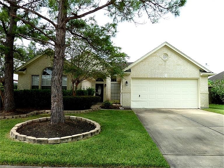 1st image of 1830 Branch Hill Dr