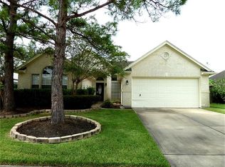1830 Branch Hill Dr, Pearland, TX 77581