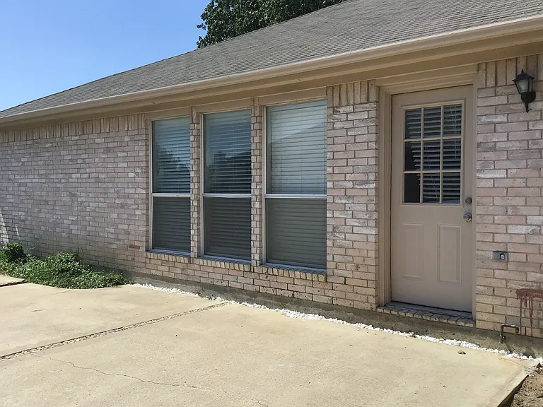 1325 Misty Dr — Photo 19