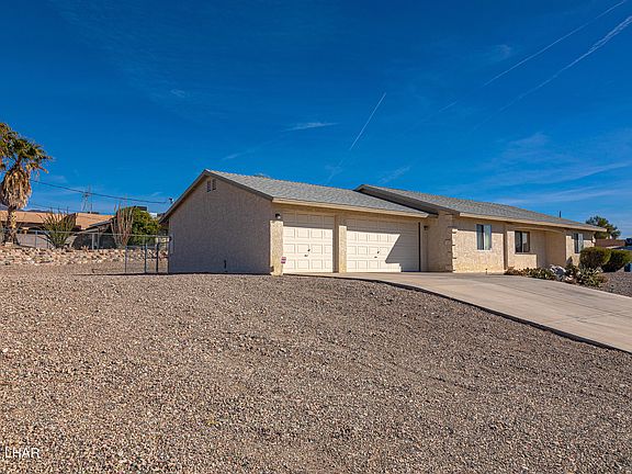 3rd image of 3409 Dolphin Dr