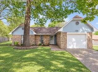 22 Connolly Ct, Little Rock, AR 72210