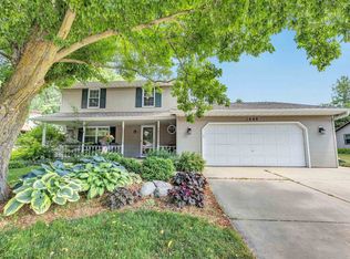 1400 Lindale Ln, Green Bay, WI 54313