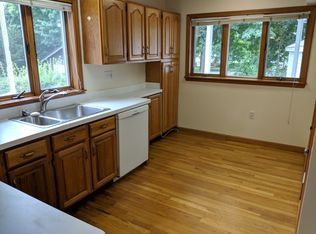 23 Salisbury Rd #1, Newton, MA 02458