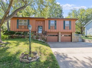 10021 W 52nd Ter, Merriam, KS 66203