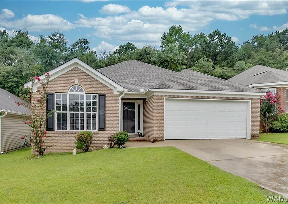 1st image of 5045 Diamond Cir