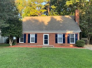 6712 Farrington Ln, Charlotte, NC 28227