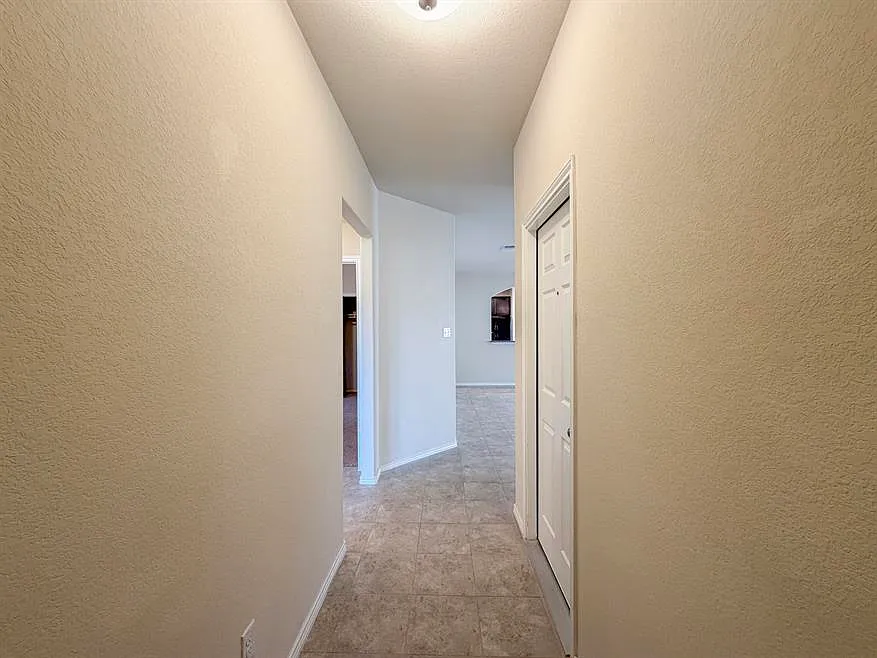 Building Photo - 6328 Dorothy Muree Dr