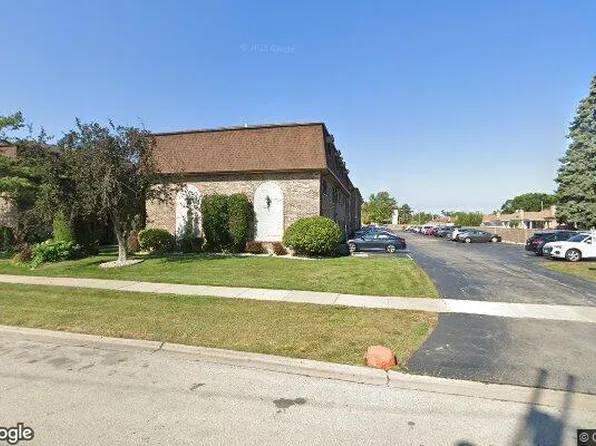 7632 W Lawrence Ave Unit 1A, Harwood Heights, IL 60706