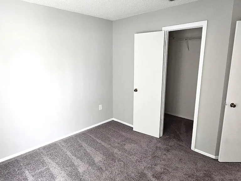 Unit Photo