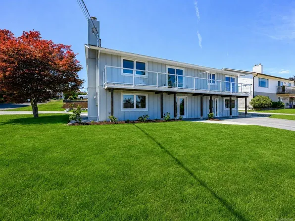 896 Galerno Rd #A, Campbell River, BC V9W 5J4