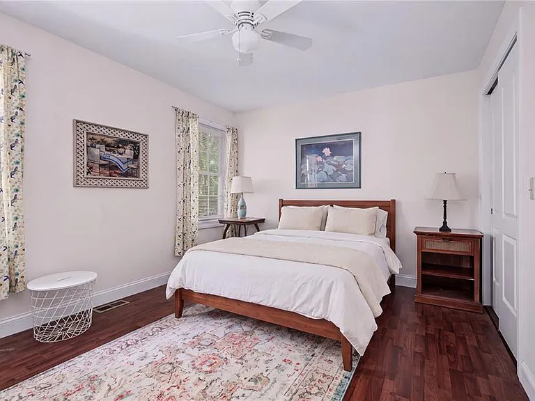 45 Oakwood Ave — Photo 23