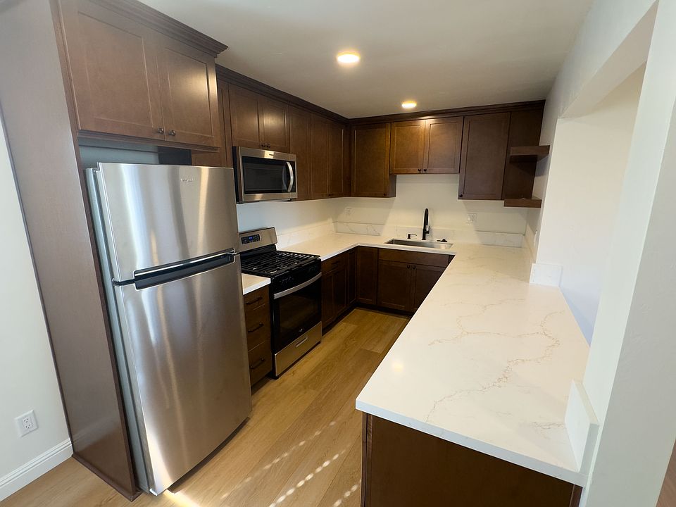 Spacious Kitchen with plenty of storage and brand new appliances, cabinets, and countertops