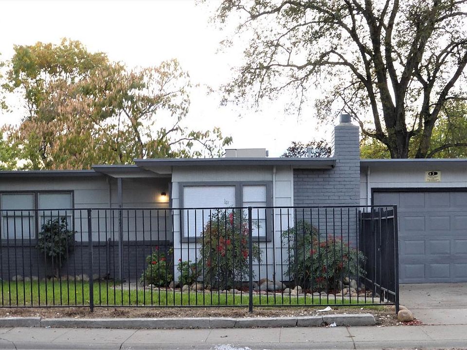 1st image of 3729 Astoria St