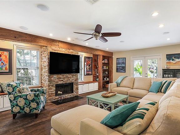 3rd image of 1106 Livingston St #8