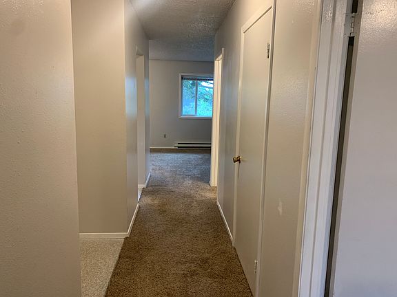 4th image of 1406 5th Ave E APT 7