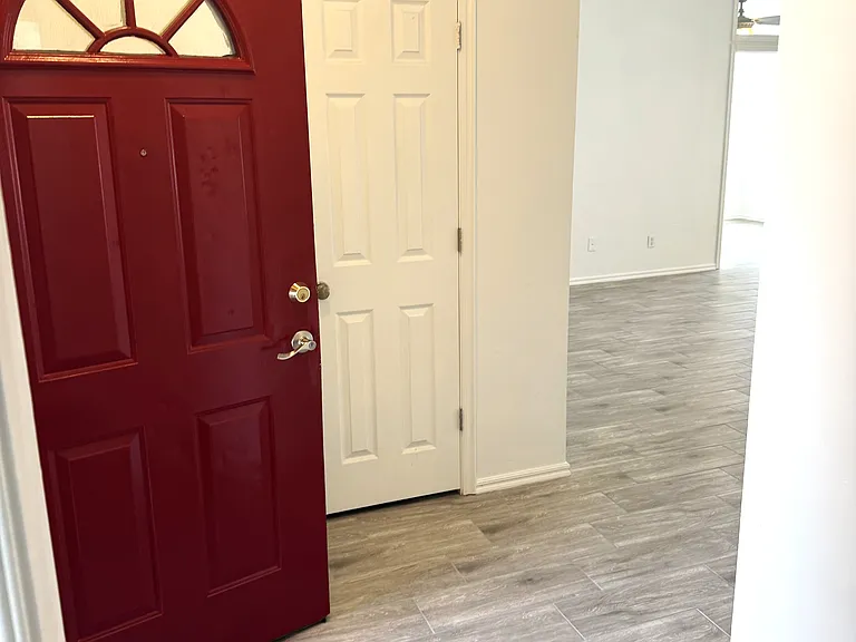 4205 Thorn Burn Pl — Photo 4