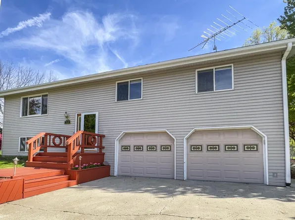 93 Highland Ave, Dumont, IA 50625