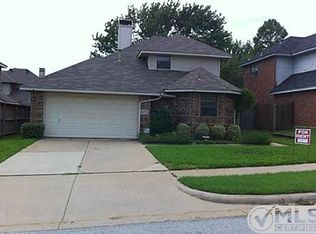 1475 Hampton Rd, Grapevine, TX 76051