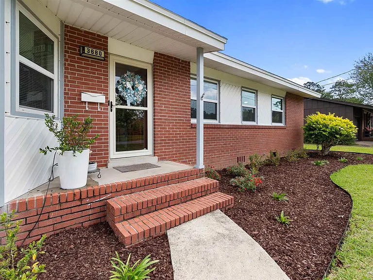 3680 Whispering Pines Dr — Photo 3