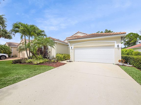 2nd image of 7136 SE Twin Oaks Circle