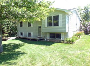 6739 Hollister Rd, Laingsburg, MI 48848